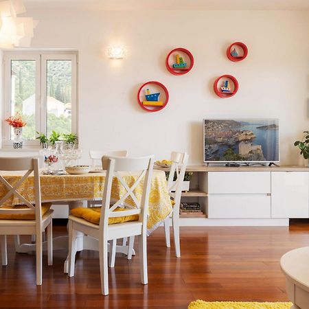 Apartment Deluxe Bellevue 자톤 외부 사진