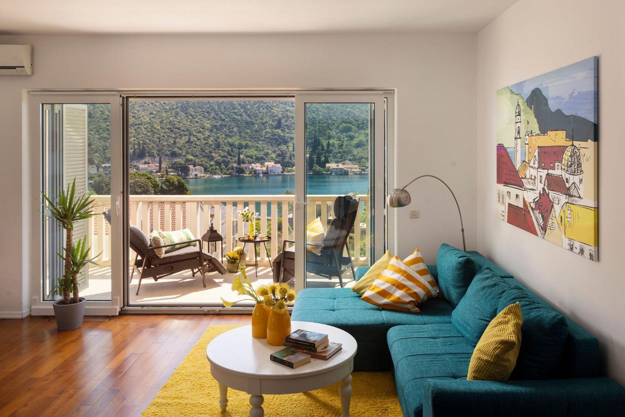 Apartment Deluxe Bellevue 자톤 외부 사진