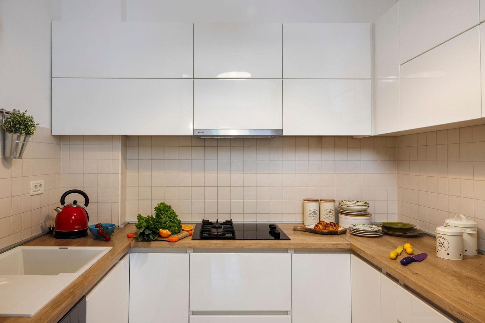 Apartment Deluxe Bellevue 자톤 외부 사진